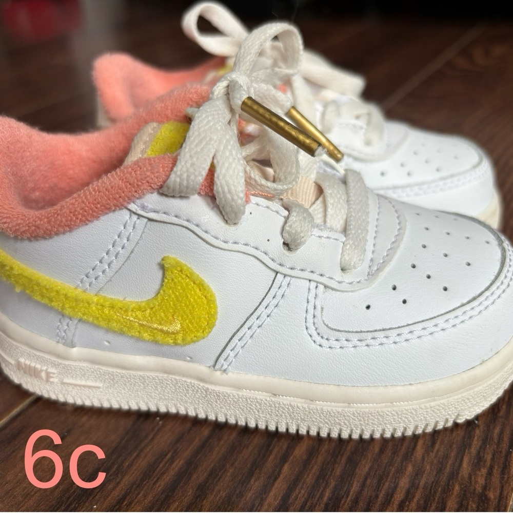 Nike Kids White and Yellow Air Force